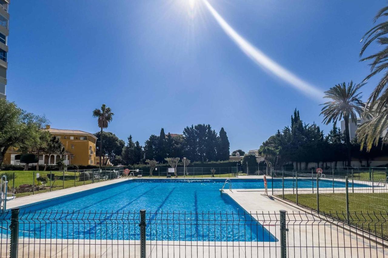 Apartamento Acogedor, Terraza, Piscina Y Mar Бенальмадена Екстер'єр фото